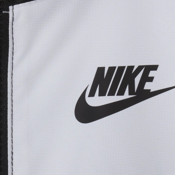 NIKE TODDLER WINDBREAKER - Picture 3 of 3
